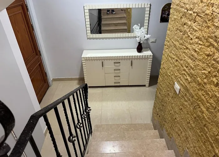 Luxurious Three-bedroom With Private Pool *